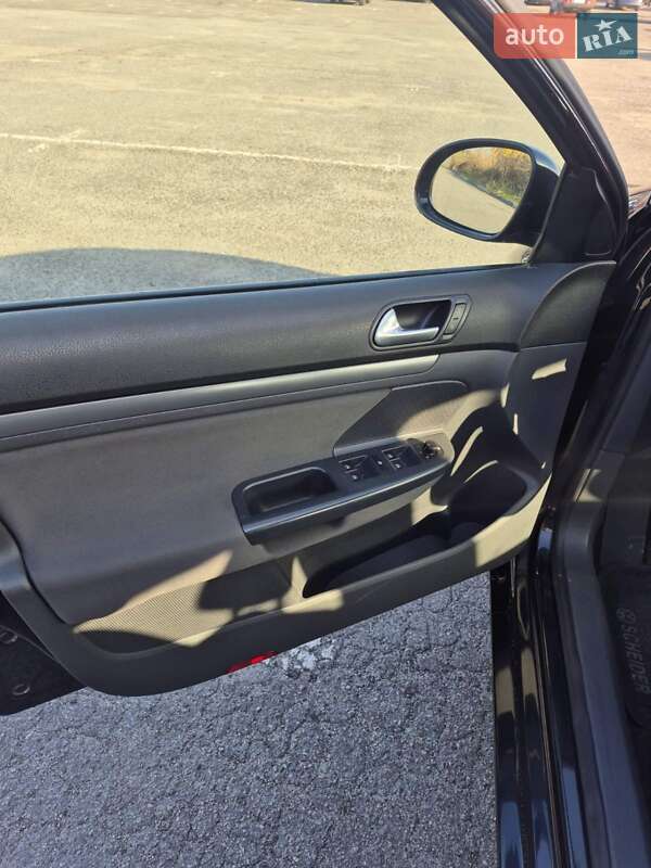 Универсал Volkswagen Golf 2008 в Харькове