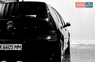 Хэтчбек Volkswagen Golf 1999 в Харькове