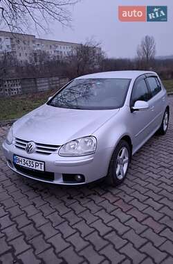 Хэтчбек Volkswagen Golf 2008 в Одессе