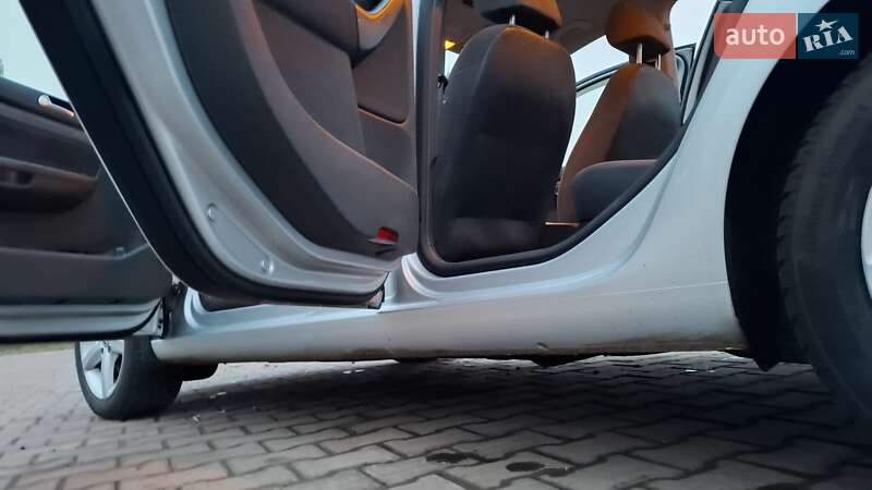 Хэтчбек Volkswagen Golf 2008 в Подольске фото 26 Хэтчбек Volkswagen Golf 2008 в Подольске