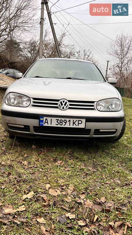 Volkswagen Golf 1998