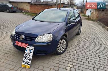 Хэтчбек Volkswagen Golf 2008 в Надворной