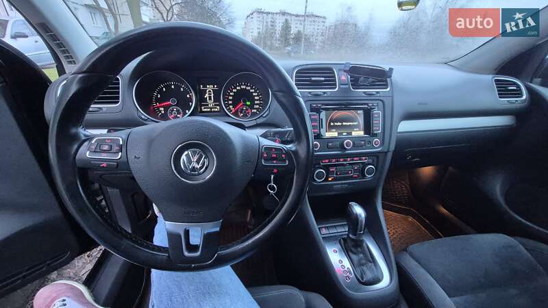 Volkswagen Golf 2011 Volkswagen Golf 2011