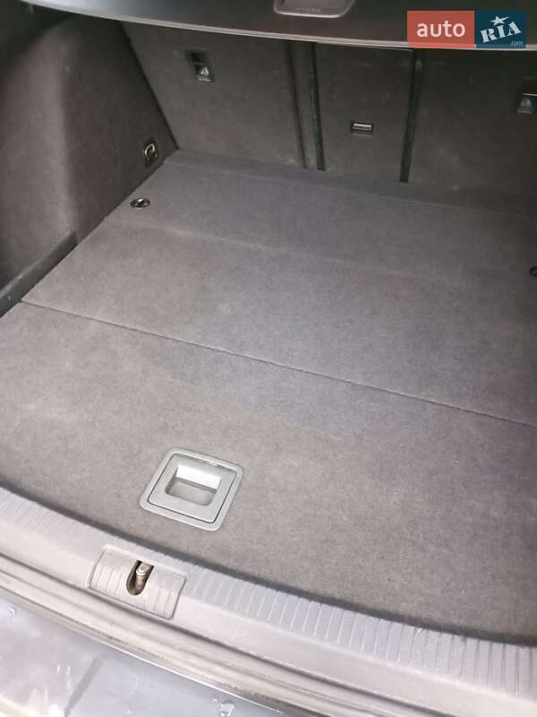 Універсал Volkswagen Golf 2014 в Сваляві