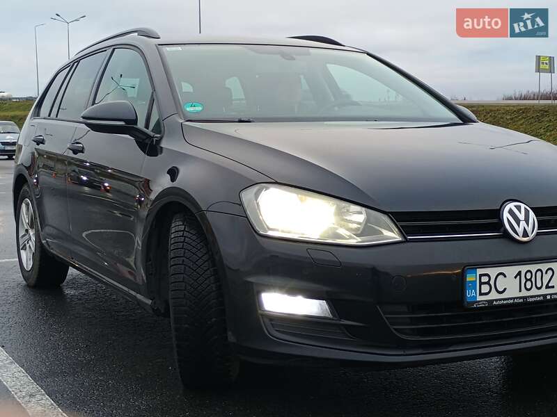 Універсал Volkswagen Golf 2013 в Львові
