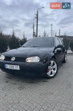 Хетчбек Volkswagen Golf 2002 в Полтаві