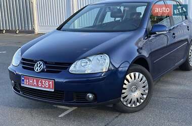 Хэтчбек Volkswagen Golf 2007 в Киеве