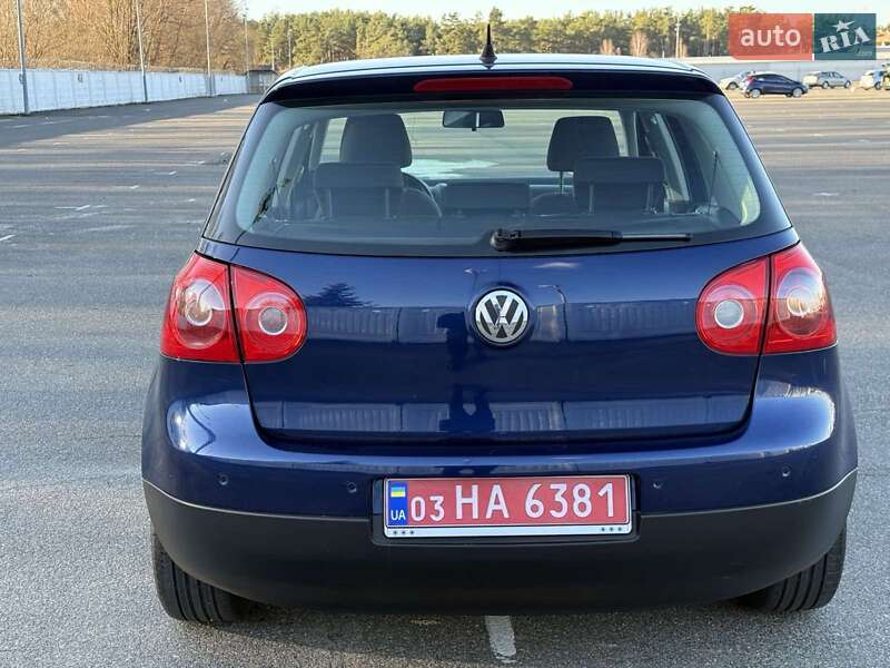 Хетчбек Volkswagen Golf 2007 в Києві
