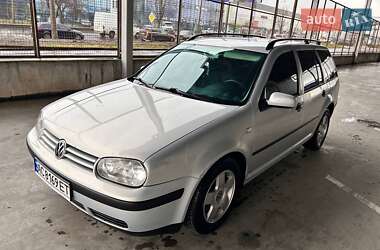 Универсал Volkswagen Golf 2000 в Ровно