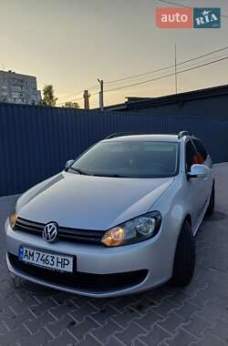 Универсал Volkswagen Golf 2011 в Житомире