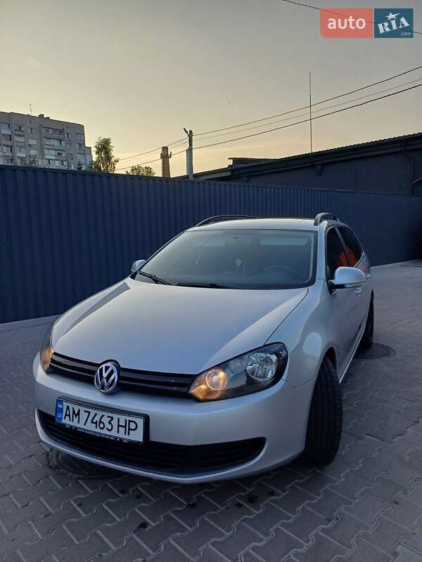 Volkswagen Golf 2011