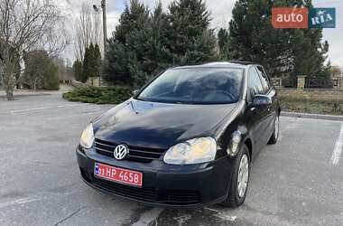 Хэтчбек Volkswagen Golf 2005 в Харькове