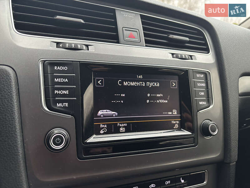 Универсал Volkswagen Golf 2014 в Хмельницком