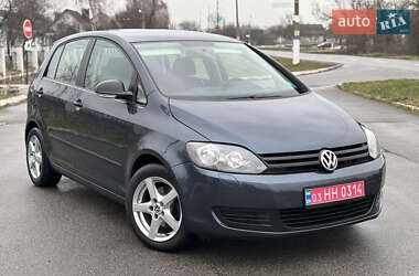 Хэтчбек Volkswagen Golf 2010 в Барышевке