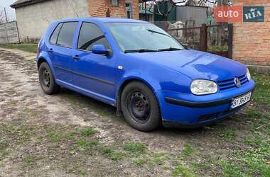 Хэтчбек Volkswagen Golf 1998 в Новых Санжарах