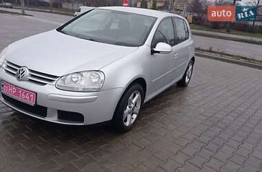 Хетчбек Volkswagen Golf 2008 в Полтаві