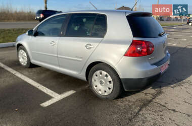 Хетчбек Volkswagen Golf 2008 в Луцьку