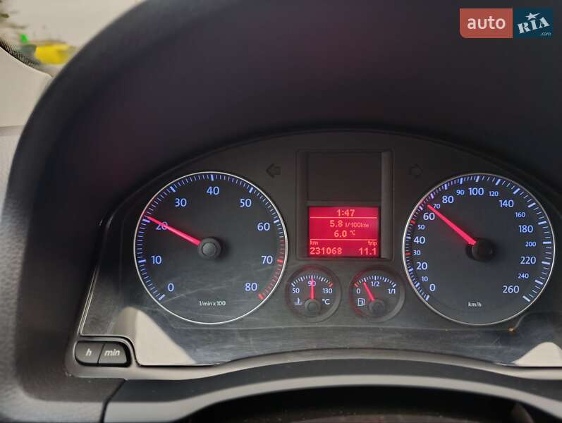 Хэтчбек Volkswagen Golf 2007 в Звягеле