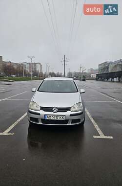 Хэтчбек Volkswagen Golf 2005 в Чернигове