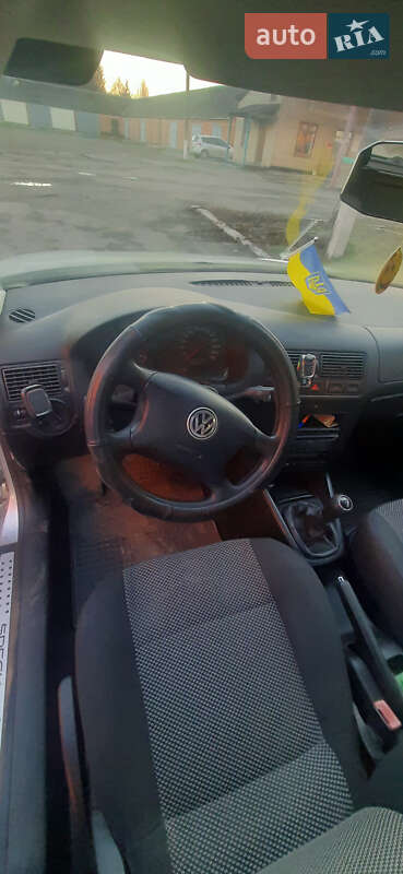 Volkswagen Golf 2002 Volkswagen Golf 2002