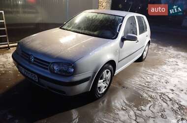 Хэтчбек Volkswagen Golf 2000 в Калуше