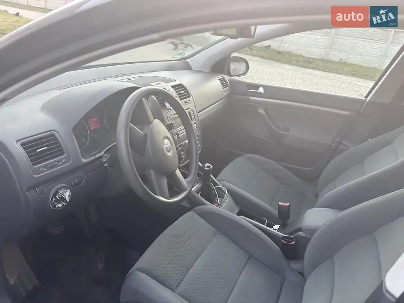 Volkswagen Golf 2004 VIN WVWZZZ1KZ4B064363 фото оголошення 5 з 45