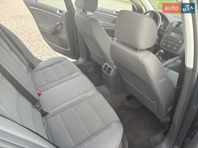Volkswagen Golf 2004 VIN WVWZZZ1KZ4B064363 фото оголошення 12 з 45