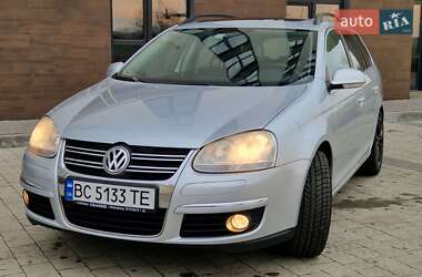 Универсал Volkswagen Golf 2007 в Сокале
