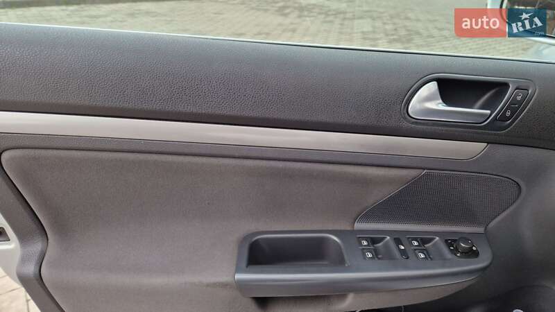 Універсал Volkswagen Golf 2007 в Сокалі