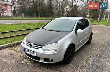Хэтчбек Volkswagen Golf 2006 в Одессе