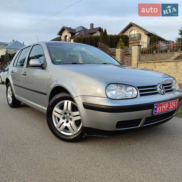 Volkswagen Golf 2002