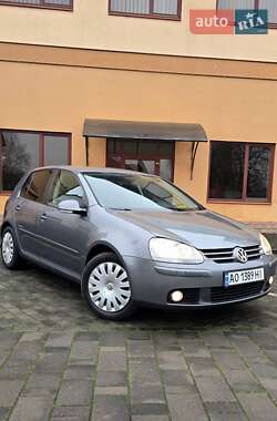 Хэтчбек Volkswagen Golf 2008 в Берегово