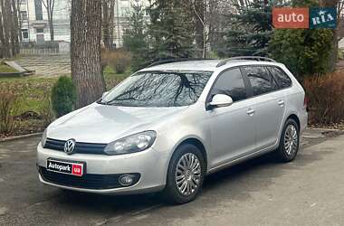 Универсал Volkswagen Golf 2012 в Киеве