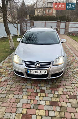 Універсал Volkswagen Golf 2009 в Львові