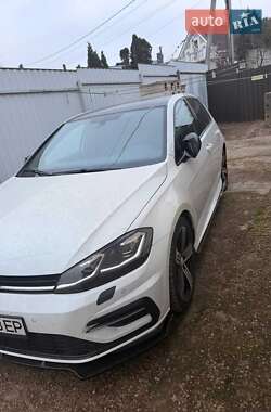 Хетчбек Volkswagen Golf 2019 в Києві
