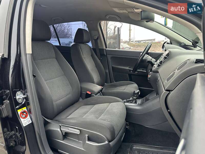 Хэтчбек Volkswagen Golf 2013 в Киеве фото 12 Хэтчбек Volkswagen Golf 2013 в Киеве