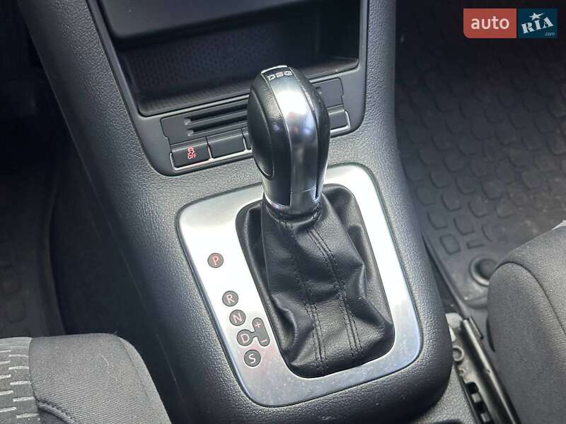 Хэтчбек Volkswagen Golf 2013 в Киеве фото 18 Хэтчбек Volkswagen Golf 2013 в Киеве