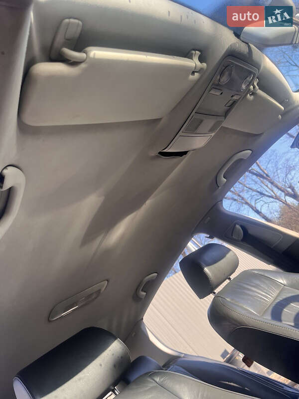 Хетчбек Volkswagen Golf 2004 в Львові