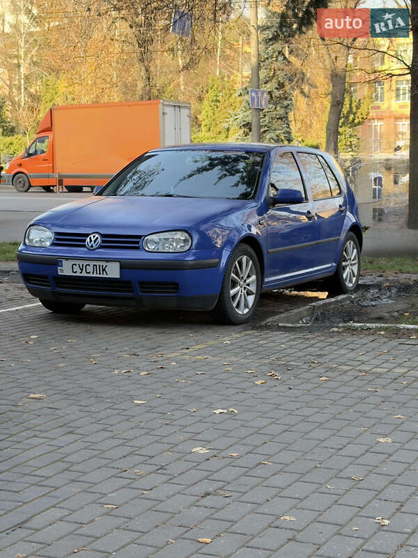 Volkswagen Golf 2000 Volkswagen Golf 2000