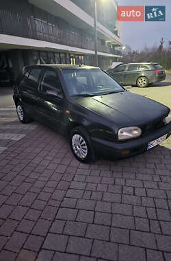 Хэтчбек Volkswagen Golf 1993 в Львове
