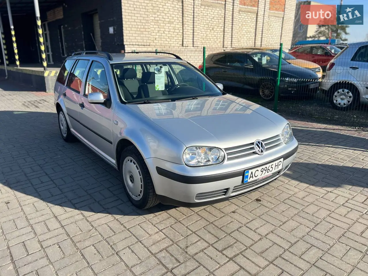 Volkswagen Golf 2003