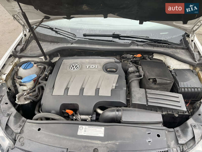 Універсал Volkswagen Golf 2012 в Вишневому фото 11 Універсал Volkswagen Golf 2012 в Вишневому