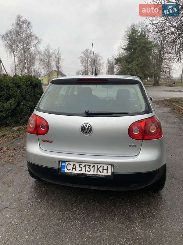 Хэтчбек Volkswagen Golf 2007 в Черкассах