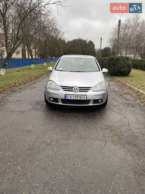 Хэтчбек Volkswagen Golf 2007 в Черкассах