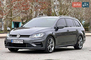 Универсал Volkswagen Golf 2017 в Одессе