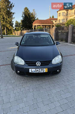 Хэтчбек Volkswagen Golf 2006 в Хмельницком