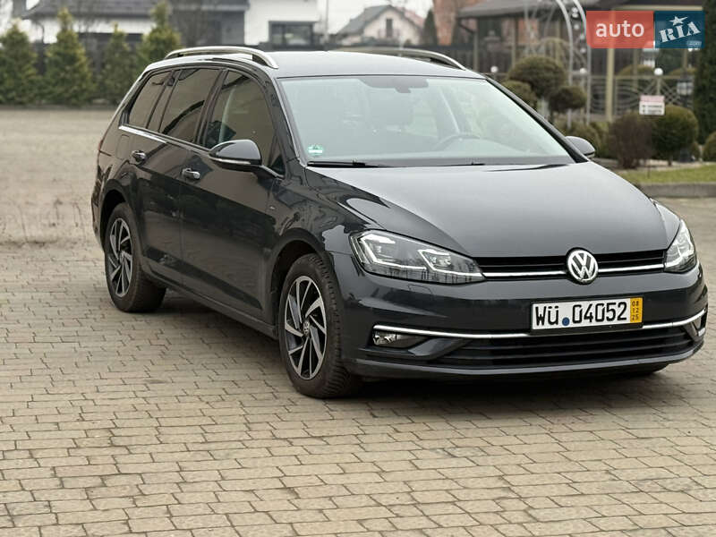 Універсал Volkswagen Golf 2018 в Стрию
