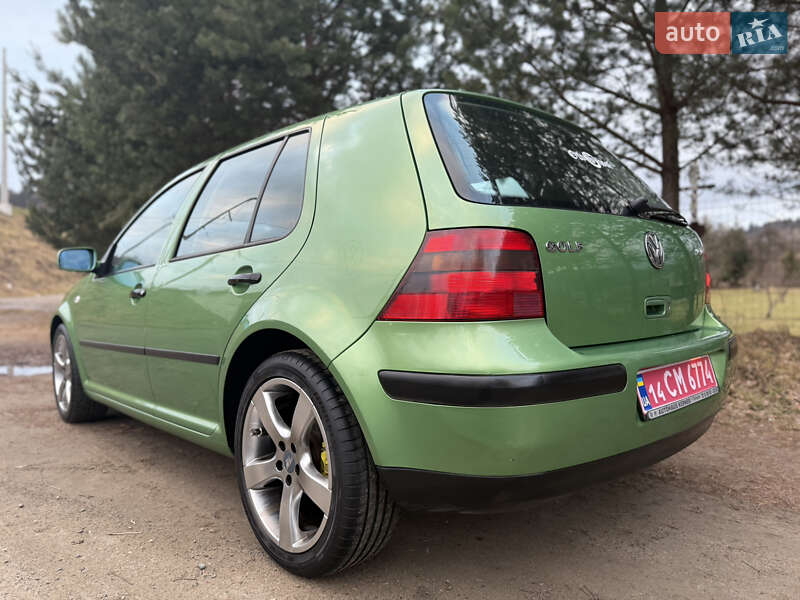 Хетчбек Volkswagen Golf 2000 в Турці