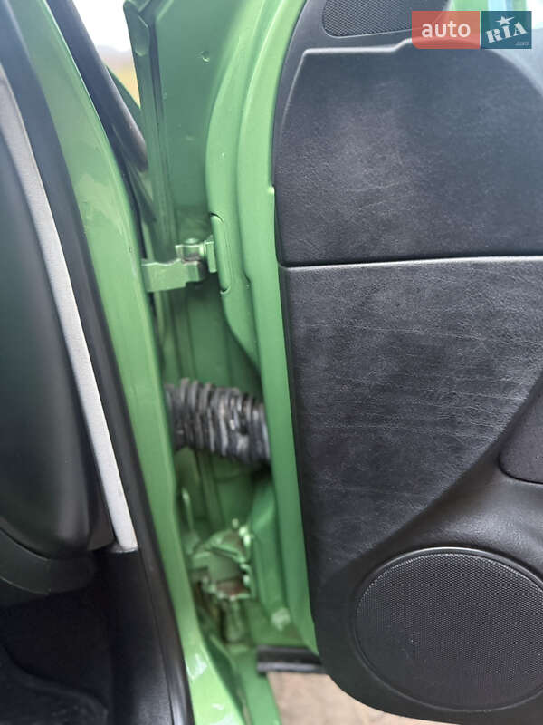 Хетчбек Volkswagen Golf 2000 в Турці