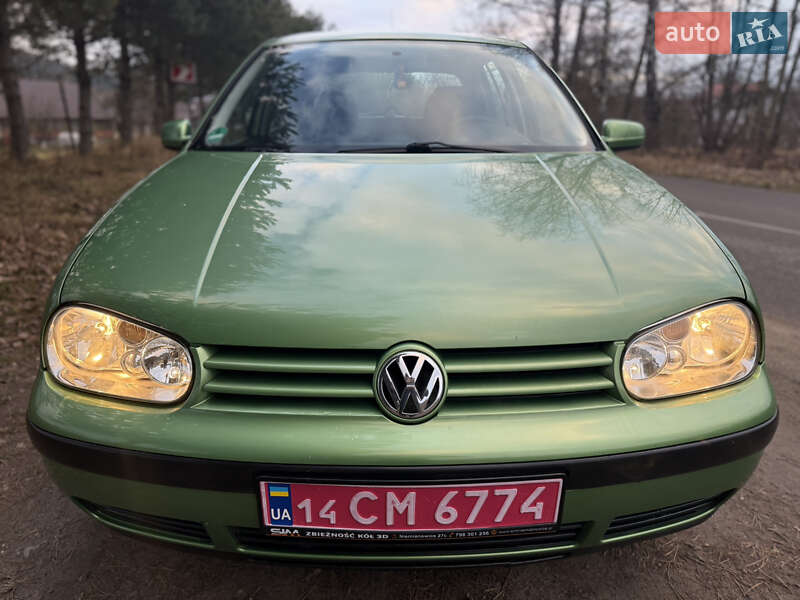 Хетчбек Volkswagen Golf 2000 в Турці